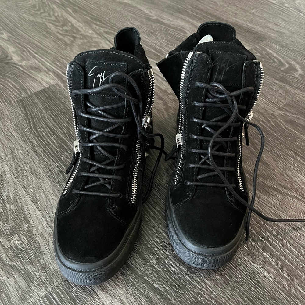 Giuseppe Zanotti studded hightop sneakers